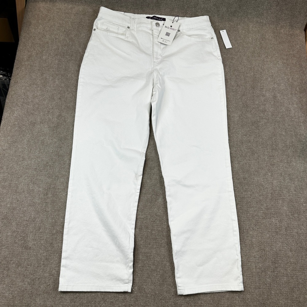 Gloria Vanderbilt Amanda Womens 16 Short White Straight Leg Jeans w/ STAIN SEE